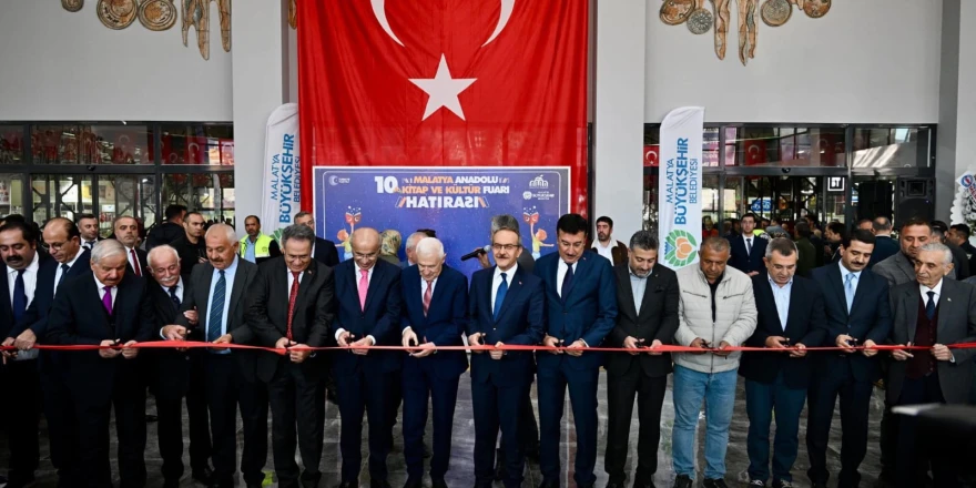 10. Malatya Anadolu Kitap ve Kültür Fuarı Kitapseverlere Kapılarını Açtı
