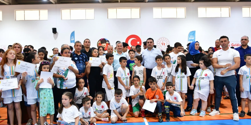 “13 Branşta Dört Bin Sporcuya Eğitimler Verildi”