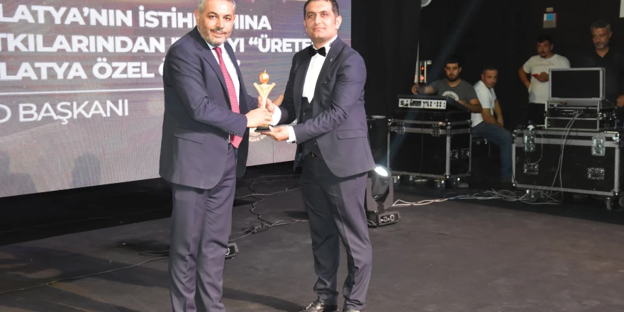 17 bin istihdam Sadıkoğlu’na ödül getirdi