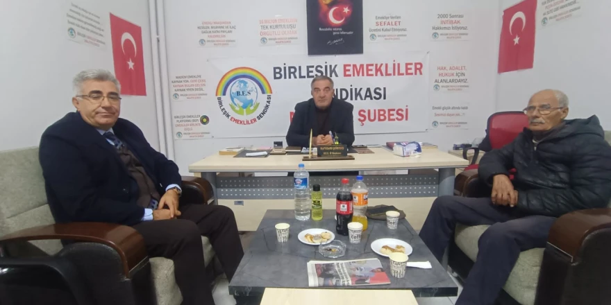 “24 Kasım’da Tüm Öğretmenlere Selam: Çalışan, Atama Bekleyen ve Emeklilerin Öğretmenler Günü Kutlu Olsun!”