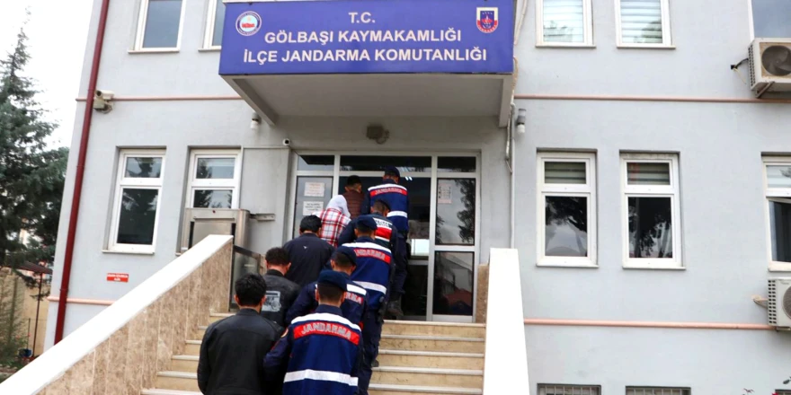 Adıyaman Ve Malatya’da Uyuşturucu Operasyonu: 10 Şüpheli Gözaltında