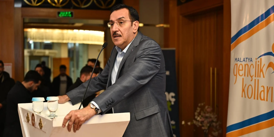 AK Parti Malatya Milletvekili Bülent Tüfenkci, “Söz Gençlik’te” Programında Gençlerle Buluştu