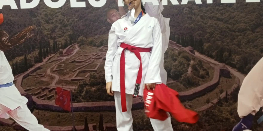 Anadolu Karate Ligi’nde Türkiye Şampiyonu Oldu