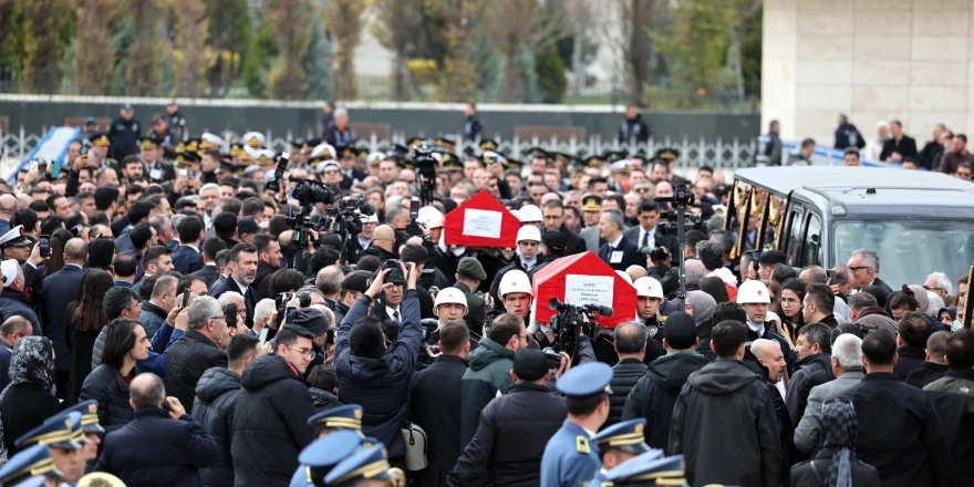Ankara’da Hüzünlü Veda: Katar’da Şehit Olan İki İsim Son Yolculuğuna Uğurlandı