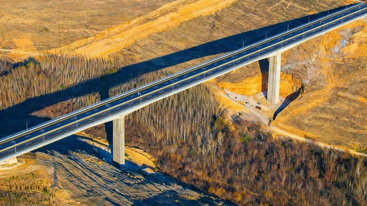 Bakan Uraloğlu: Malatya’da Şehir Geçiş Süresi 30 Saniyeye İndi