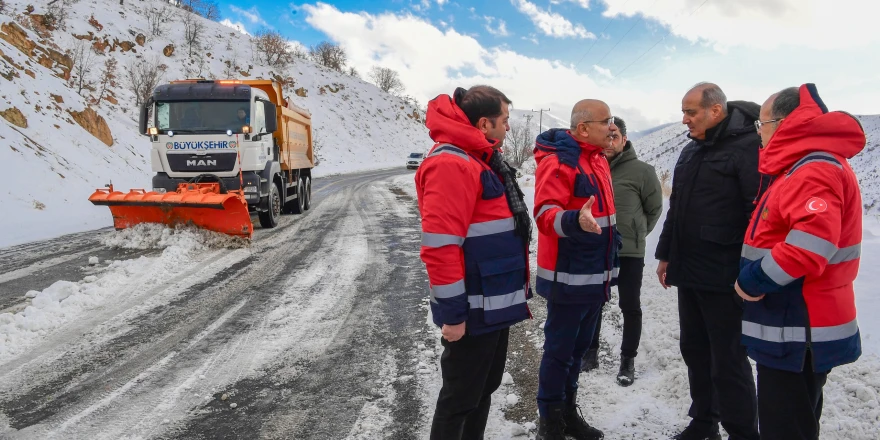 Başkan Er Porga Bağlantı Yolundaki Çalışmaları İnceledi