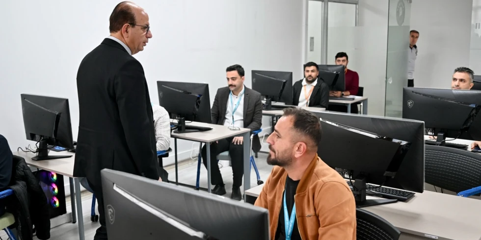 Başkan Geçit’in Sözünü Verdiği ‘Meslek Edindirme Akademisi’ Projesi Tamamlandı