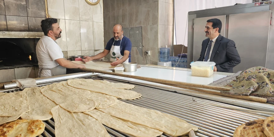 Başkan Taşkın Selçuklu Mahallesi ve Çevreyolu Esnafıyla Buluştu