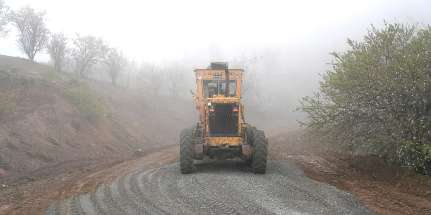 Battalgazi Belediyesi’nden 3 Kilometrelik Yol İyileştirmesi