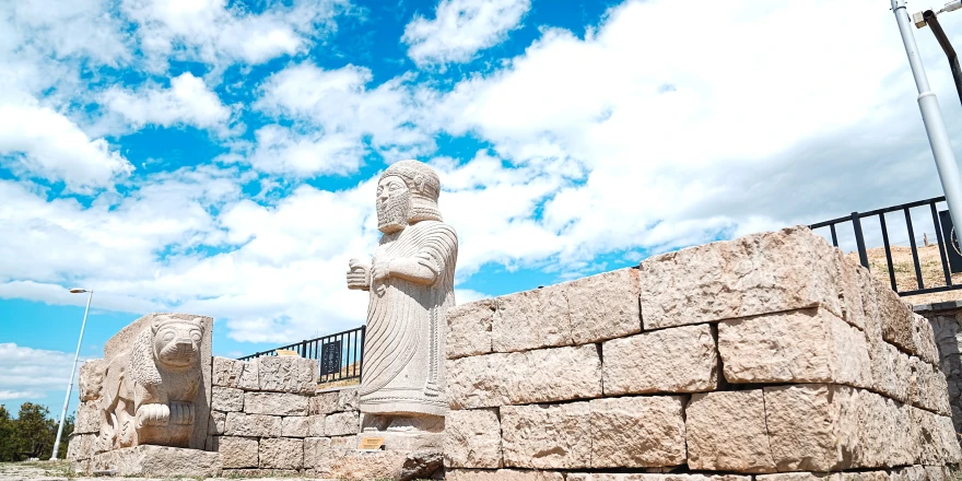 Battalgazi Belediyesi, Arslantepe Höyüğü’nü Yeni Sezona Hazırlıyor