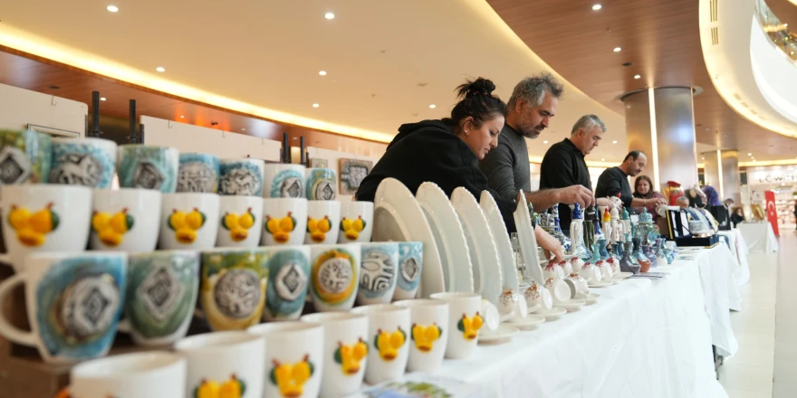 Battalgazi Belediyesi’nden Yıl Sonu Sergisi: El Emeği Ürünler Avm’de Sergileniyor