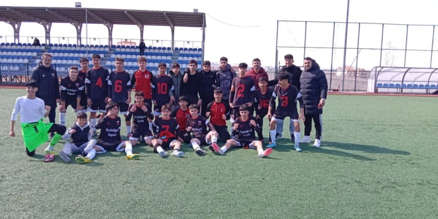 Battalgazi Belediyespor U16’da Şampiyon Oldu