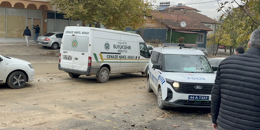 Battalgazi Ve Yeşilyurt’ta İki Ayrı Adreste Şüpheli Ölüm