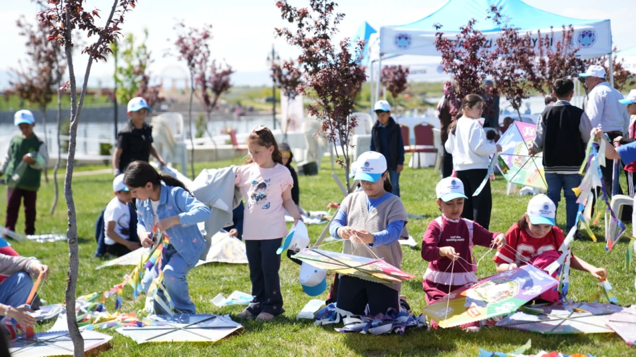 BATTALGAZİ’DE “AİLELER YARIŞIYOR” ETKİNLİĞİNE YOĞUN İLGİ