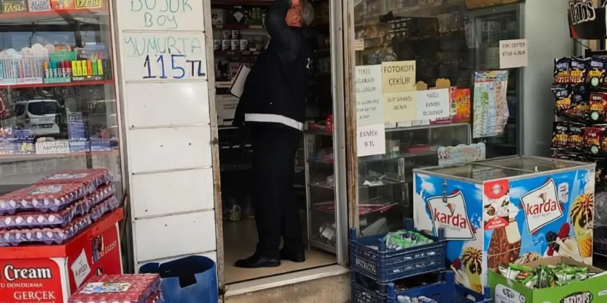 Battalgazi’de Bakkallara Sıkı Denetim Son Kullanma Tarihi Geçmiş Ürünler İmha Edildi