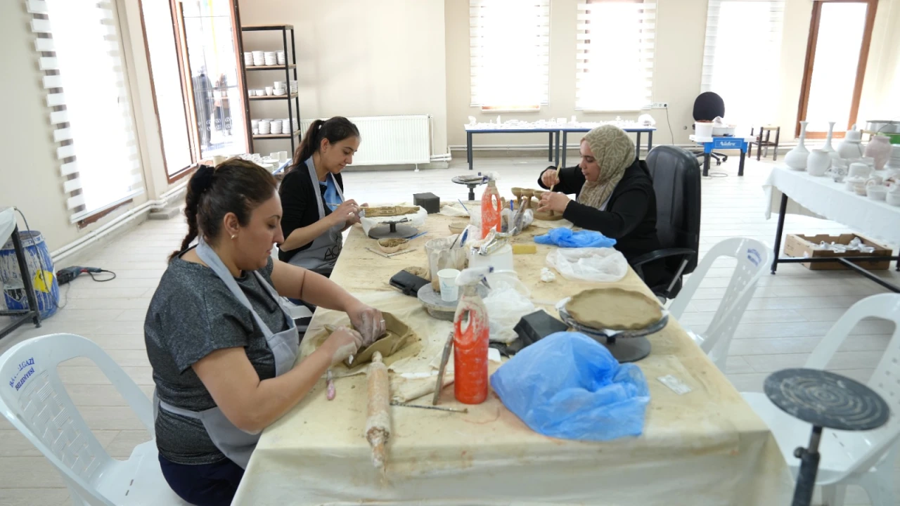 BATTALGAZİ’DE PROJE TANITIM GEZİLERİ DEVAM EDİYOR