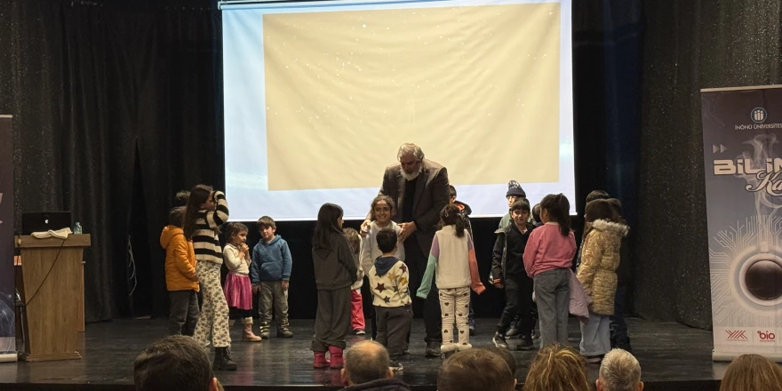 Bilim Kafe etkinliği, üç kuşağı bir araya getirdi