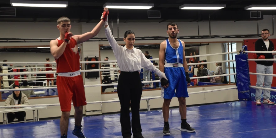 Büyük Erkekler Ve Kadınlar Boks İl Seçmeleri Tamamlandı