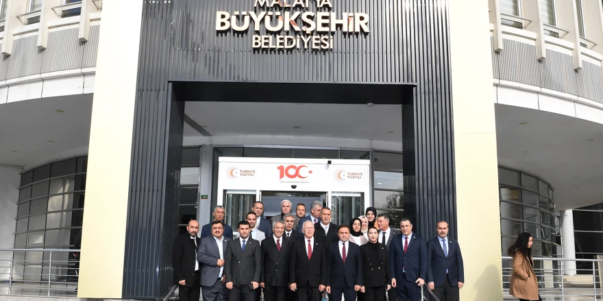 Büyükşehir Belediyesi’ni Ziyaret Eden KKTC Cumhuriyet Meclisi Başkanı Töre