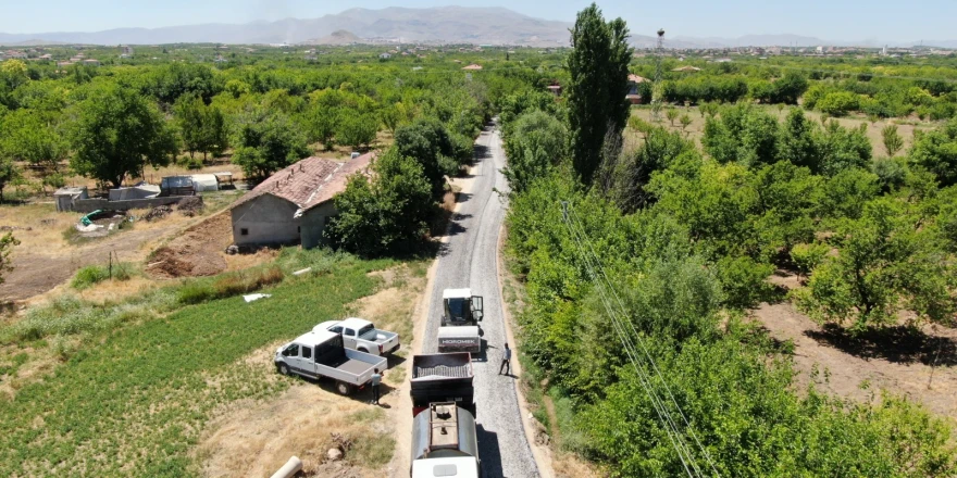 Büyükşehir Belediyesi Bahçelievler Mahallesi’nin Yol Sorununu Çözdü