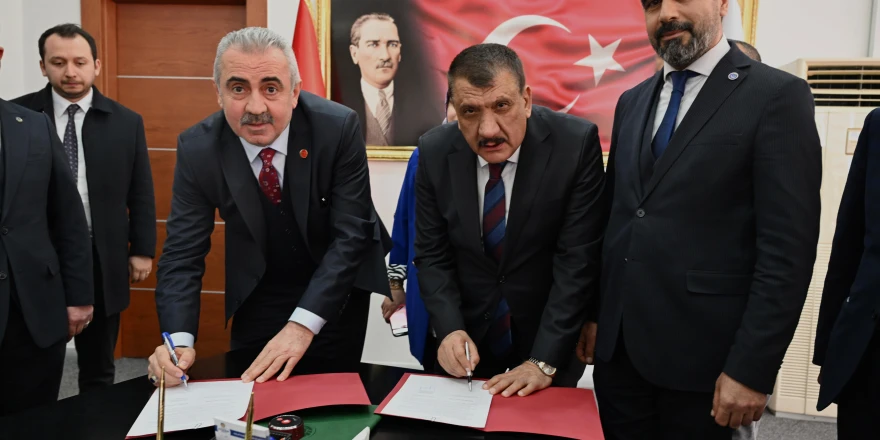 Büyükşehir ile Hizmet İş Sendikası arasında sözleşme imzalandı