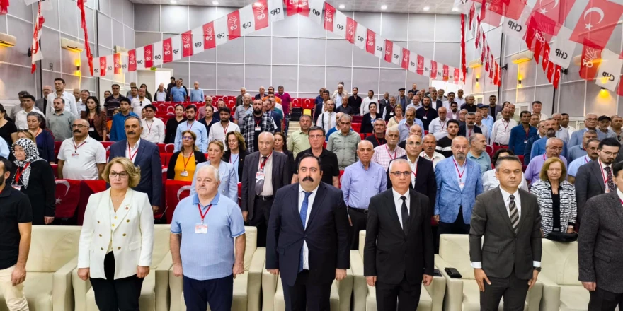 CHP Battalgazi İlçe Kongresi’nde Alper Gürsoy Güven Tazeledi