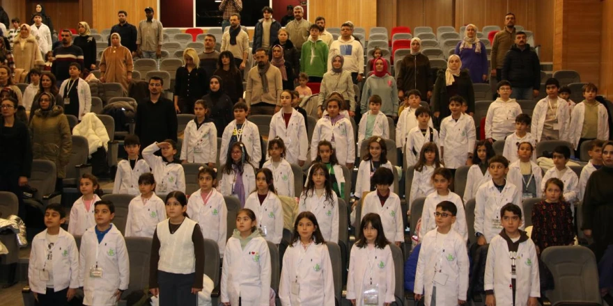 Çocuk Üniversitesi Bilimle Dolu Bir Haftayı Tamamladı