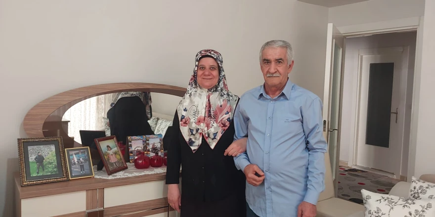 Cumhurbaşkanı Erdoğan’ın Aile Yılı Dediği 2025’te Malatya'dan Örnek Çift! Bir Yastıkta 40 Yıl!