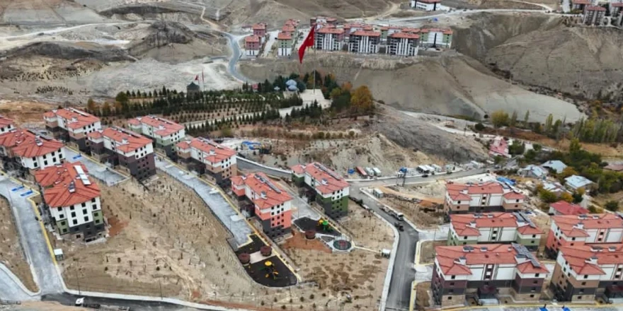 Darende'de 339 Aile Evlerine Kavuşuyor