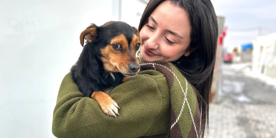 Depremin Ardından Gelen Gülümseme: Boncuk’un Dansı Milyonlara Ulaştı