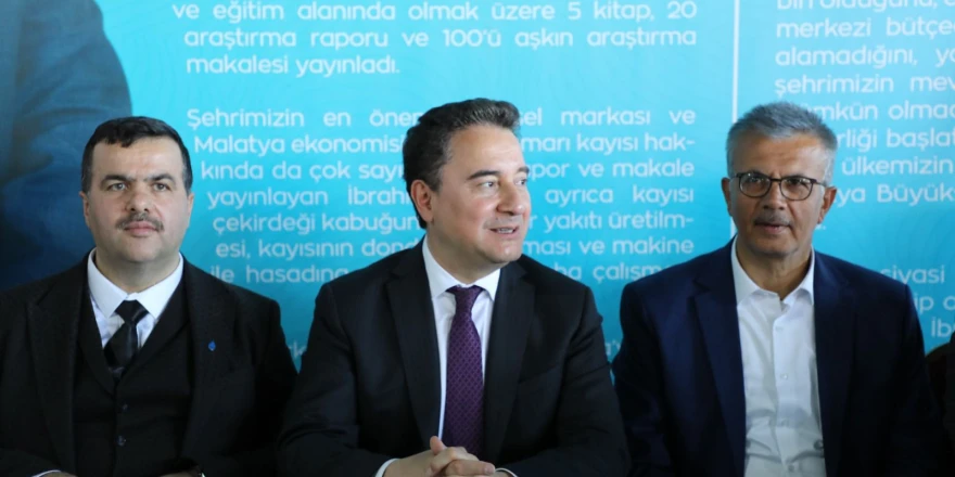 Deva Partisi Genel Başkanı Ali Babacan’dan Büyükşehir Bağımsız Başkan Adayı Gezer’e Destek Ziyareti