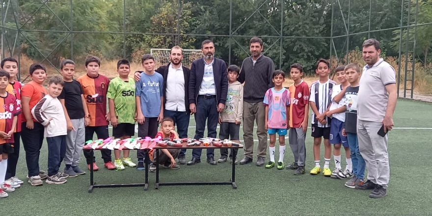 Dilek Eğitim Derneği Gençlere Yönelik Çalışmalarını Sürdürüyor