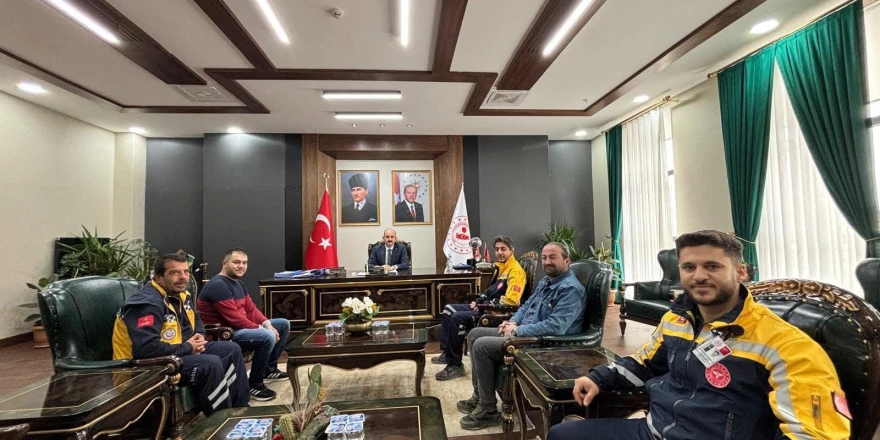 Doğanşehir’de Görev Yapan 112 Ekibinden Kaymakam Sungur’a Ziyaret