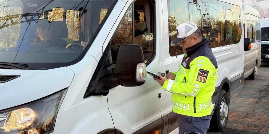 Doğanşehir’de Kış Lastiği Denetimi Yapıldı