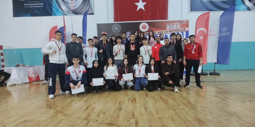 Doğu Anadolu Muay Thai Şampiyonası’ndan Malatya’ya 25 Madalya
