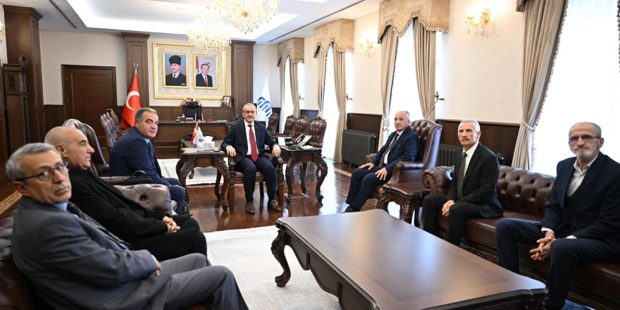 Emekli Sendikalarından Vali Seddar Yavuz’a Ziyaret: Depremzede Emeklilerin Sorunları Rapor Halinde Sunuldu