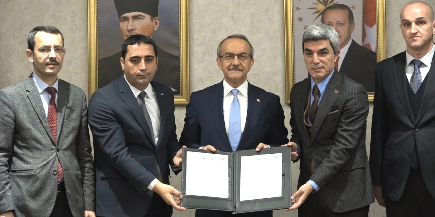 “Fark Yaratan ÖNEM’li Atölyeler” Projesi İçin İmzalar Atıldı