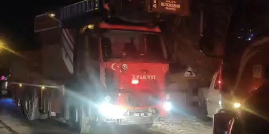 Gece Yarısı Müstakil Evde Yangın Paniği