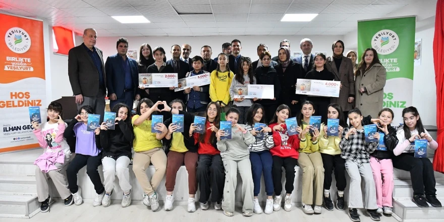 Genç Yüreklerden Savaş Çocuklarına Duygu Yüklü Mektuplar