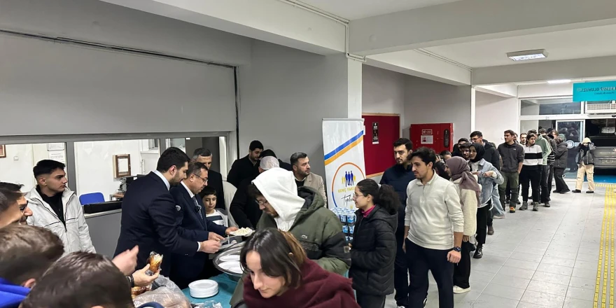 Gençlik Kolları Başkanı Mercan: “Öğrencilerimizin Her Anında Hep Yanındayız”