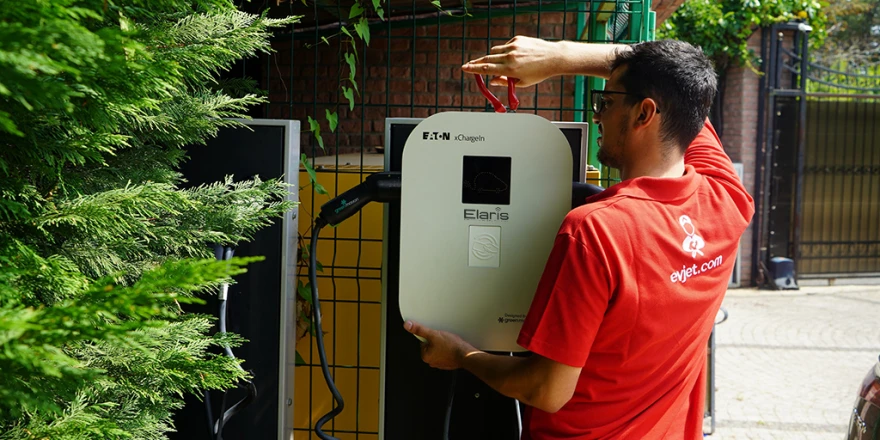 Hatalı Kurulan Elektrikli Araç Şarjİstasyonları, Yapı Güvenliğini Tehdit Ediyor
