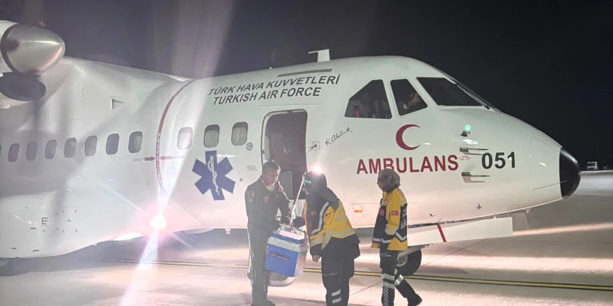 Hava Kuvvetleri Ambulans Uçağı Zamana Karşı Yarıştı: Karaciğer Grefti Adana’dan Malatya’ya ulaştırıldı