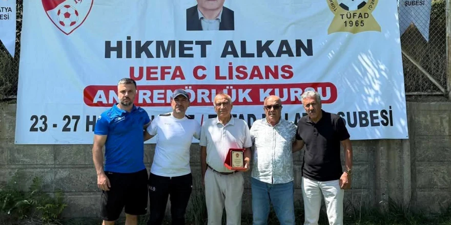 Hikmet Alkan UEFA C Futbol Antrenör Kursu Sona Erdi