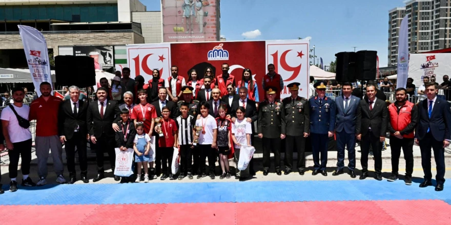 İlimizde 19 Mayıs Atatürk'ü Anma, Gençlik ve Spor Bayramı Etkinliklerle Kutlandı