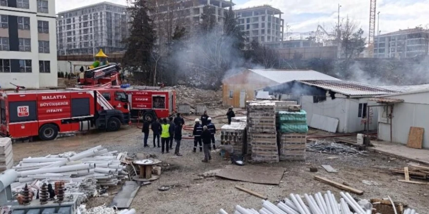 İşçilerin Kaldığı Konteynerde Yangın Paniği