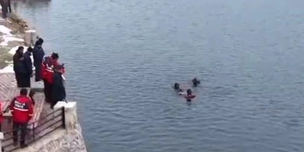 Kayıp Olarak Aranan Şahsın Cesedi Barajda 30 Metre Derinlikte Bulundu
