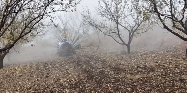 Kış Öncesi Son Dokunuş: Yeşilyurt’ta Kayısı Bahçeleri İlaçlandı
