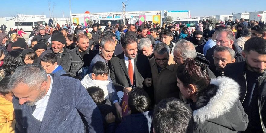 Konteyner Kentlerde kalan vatandaşın sorunu çok,  ama söz verenler bir daha uğramamış”