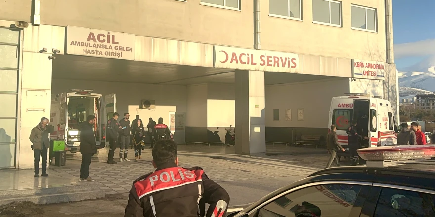 Lokantada Alacak Verecek Kavgası: 3 Yaralı