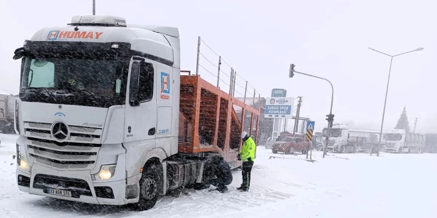 Malatya–Adıyaman İstikameti Kar Yağışı Nedeniyle Ulaşıma Kapatıldı